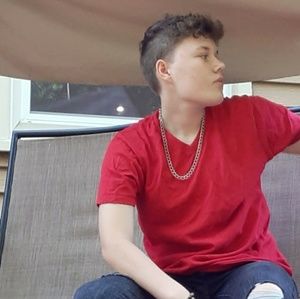 Meet your Posher, Ace